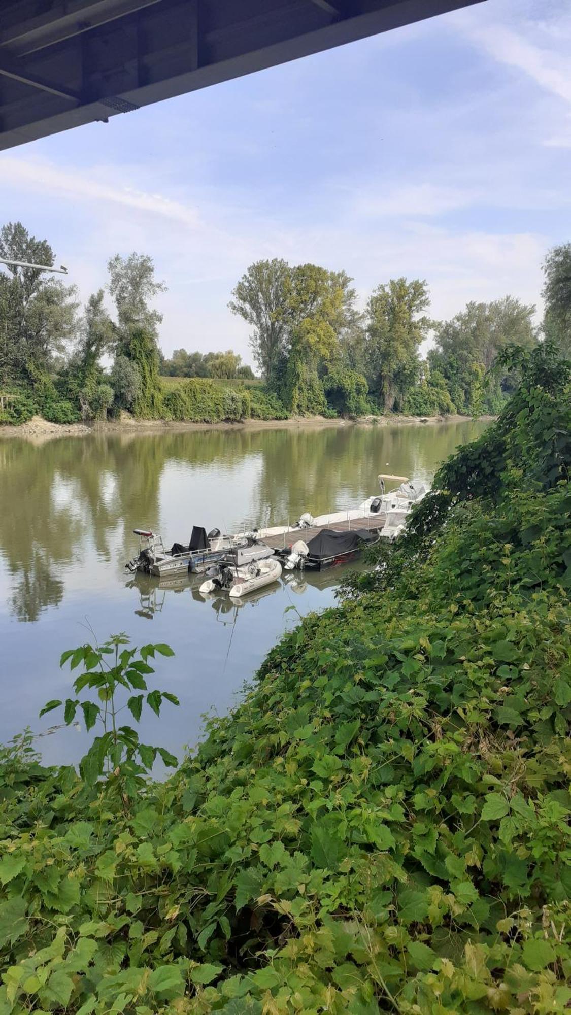 Borostyán Vendégház Tiszaug Exterior foto